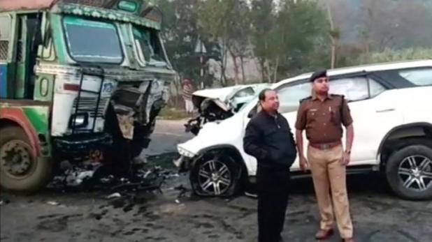 ट्रक से टकराई BJP विधायक लोकेंद्र सिंह की कार, MLA समेत चार लोगों की मौत