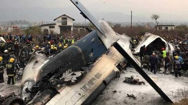 VIDEO: काठमांडू एयरपोर्ट पर लैंड होने से पहले ही यात्री विमान हुआ क्रैश, 50 लोगों की मौत