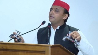 अखिलेश ने फिर साधा केंद्र पर निशाना, कहा मैं टोंटी देने को तैयार हूं