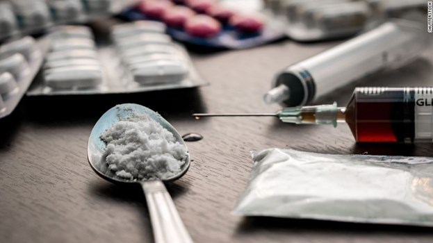 पंजाब में ड्रग्स के ओवरडोज से परेशान है सरकार, नशा छुड़ाने की ये दवा हो सकती है घातक 