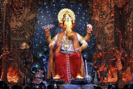 गणेश चतुर्थी का महापर्व आज, जानें गणपति स्थापना का शुभ मुहूर्त और पूजा का विधि विधान