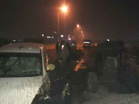 हिसारः सड़क किनारे सो रहे मजदूरों को तेज रफ्तार कार ने रौंदा, 5 की मौत 