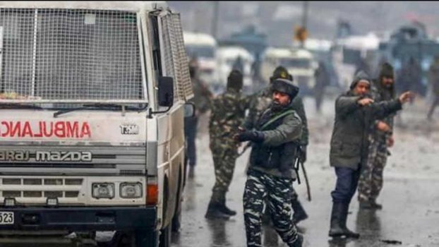 पुलवामा हमला : CRPF – ‘संकट में फंसे कश्मीरियों के लिए है ‘मददगार’