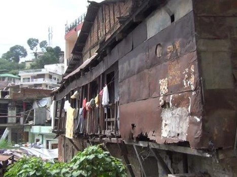 हिमाचल सरकार ने सोलन हादसे के बाद मांगी असुरक्षित भवनों की रिपोर्ट