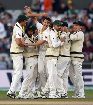 ASHES 2019: ऑस्ट्रेलिया ने इंग्लैंड को 185 रन से हराया, सीरीज में बनाई 2-1 की बढ़त
