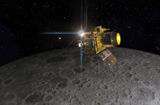 चंद्रयान-2: लैंडर विक्रम से संपर्क की कोशिश जारी, NASA ने भी किया अब ये काम