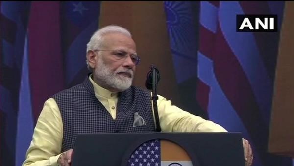 पाकिस्तान पर गरजे PM मोदी, कहा- अनुच्छेद 370 पर उन्हें दिक्कत, जिनसे अपना देश नहीं संभल रहा 