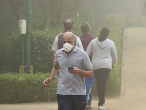 दिल्ली: प्रदूषण पर बुलाई गई संसदीय समिति की बैठक रद्द, नहीं पहुंचे सांसद-अधिकारी