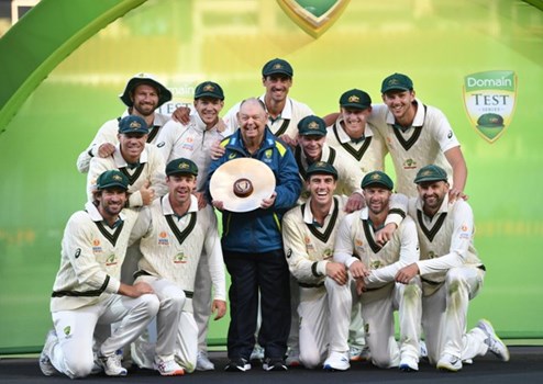 ऑस्ट्रेलिया ने पाक को पारी और 48 रनों से हराकर सीरीज में किया 2-0 से क्लीन स्वीप