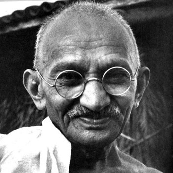 SC ने खारिज की महात्मा गांधी को भारत रत्न देने की याचिका, कहा गांधी जी भारत रत्न से...