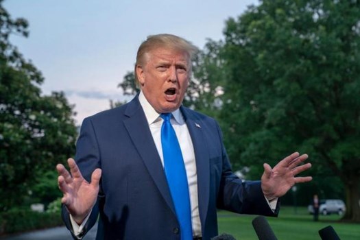  ट्रंप बोले- कोरोना वायरस की बंदी से बर्बाद हो सकता है देश