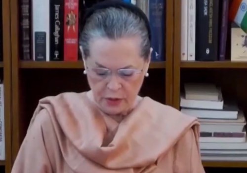 CWC की बैठक में सोनिया ने मजदूरों के पलायन को बताया दर्दनाक, कहा- बिना तैयारी के हुआ लॉकडाउन