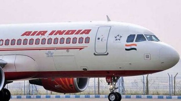 कोरोना लॉकडाउन : Air India ने 30 अप्रैल तक के लिए बंद की घरेलू और अंतरराष्ट्रीय उड़ानों की बुकिंग