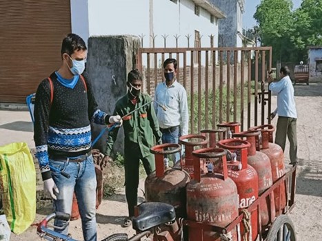 आज से 162 रुपए सस्ता हुआ रसोई गैस सिलेंडर, जानें कटौती के बाद किस राज्य में कितना है दाम
