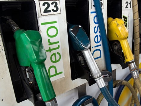 Petrol-Diesel Price: फिर महंगा हुआ डीजल, जानिए आज का भाव 