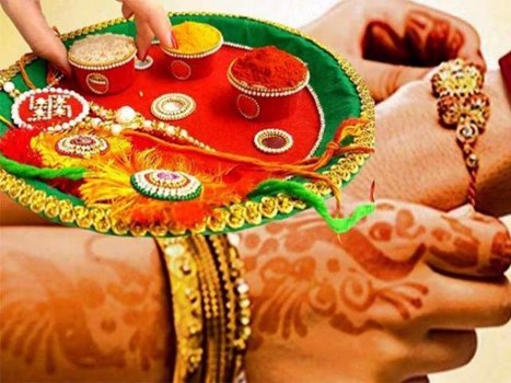 Raksha Bandhan 2020 : इन 5 चीजों का इस्तेमाल करके ऐसे सजाएं पूजा की थाली 