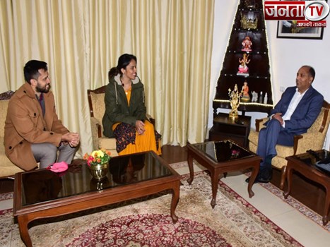 CM जयराम ठाकुर से मिलीं सायना नेहवाल, हिमाचल प्रदेश में बैडमिंटन अकादमी खोलने की जताई इच्छा 