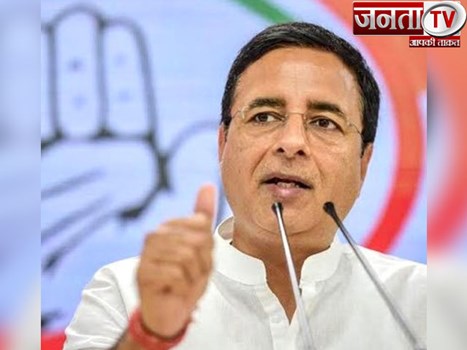 LPG सिलेंडर की कीमत में बढ़ोतरी को लेकर कांग्रेस का सरकार पर वार,कहा-मुनाफे के लिए जनता को लूट रही