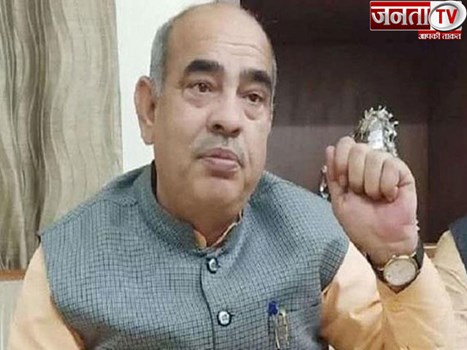 अब पुलिसकर्मियों को गले में डाल कर रखना होगा ID कार्ड,भ्रष्टाचार के खिलाफ मूलचंद शर्मा का बड़ा फैसला 