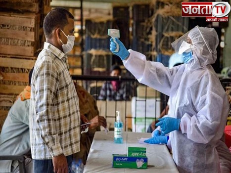 Corona Virus: गुजरात के अहमदाबाद में सिटी बसों का परिचालन बंद, नोएडा में धारा 144 लागू