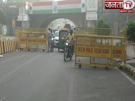 दिल्ली में वीकेंड कर्फ्यू, CM अरविंद केजरीवाल ने लोगों से दिशा निर्देशों का पालन किया आग्रह