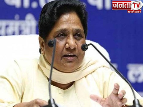 मजदूरों के पलायन के मुद्दे पर मायावती ने दिल्ली के CM पर बोला हमला, कहा- नाटक कर रहे हैं केजरीवाल