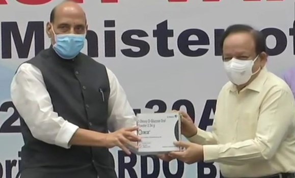 राजनाथ सिंह और डॉ.हर्षवर्धन ने लॉन्च की कोरोना की देसी दवा 2DG, अस्पतालों को दिए गए 10 हजार पैकेट