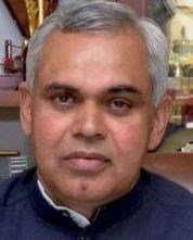 National Doctors Day 2021: आचार्य देवव्रत का विवादित बयान, डॉक्टर पर लगाए गंभीर आरोप