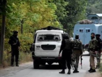 जम्मू-कश्मीर: पुलवामा में सुरक्षाबलों ने मुठभेड़ में मार गिराए 2 आतंकी, 24 घंटे में 5 आतंकवादी ढेर