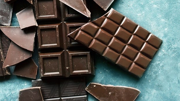 Chocolate Benefits: हर रोज चॉकलेट खाने से दिल रहता है स्वस्थ, जानें इसे खाने के कई गजब के फायदे