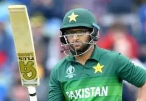इस पाकिस्तानी खिलाड़ी ने तोड़ा 'गब्बर' का रिकॉर्ड, विवियन रिचर्ड्स को भी पछाड़ा