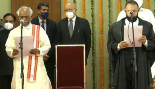 बंडारू दत्तात्रेय ने ली हरियाणा के 18वें राज्यपाल की शपथ