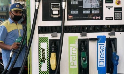 एक दिन की राहत के बाद फिर मची आफत, मध्यप्रदेश में पेट्रोल सबसे महंगा, जानें नई कीमतें