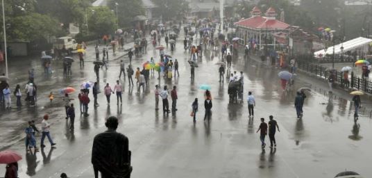 हिमाचल प्रदेश में  मौसम विभाग ने 4 दिन भारी बारिश का अलर्ट किया जारी, जानें 