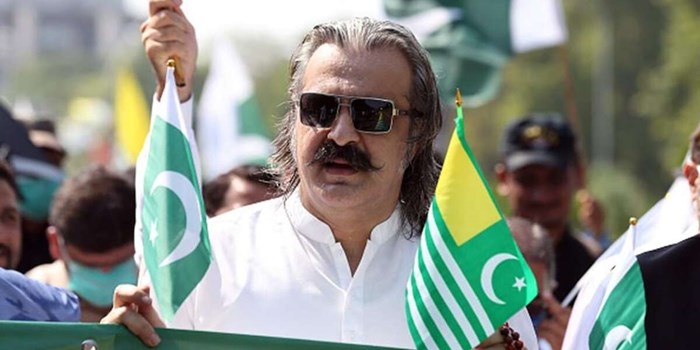 पाकिस्तान के मंत्री ने पाकिस्तान को महंगाई से निपटने के लिए दी 'अचूक सलाह', भड़के लोग
