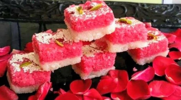 दिवाली पर बनाएं ये खास मिठाई, ज्यादा दिनों तक चलने के साथ वजन कम करने में करेगी मदद