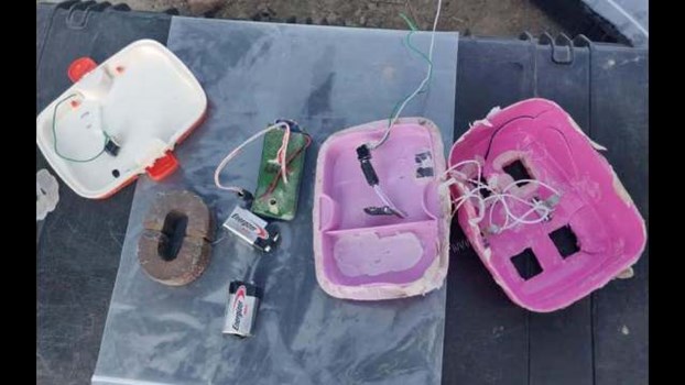 Punjab: भारत-पाक सीमा के पास खेत में मिला 'टिफिन बम', आतंकी हमले की साजिश हुई नाकाम  