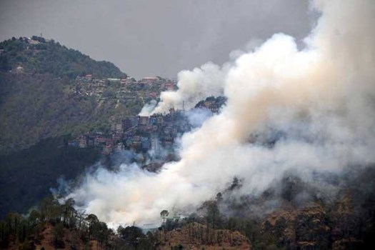 हिमाचल के सोलन सहित इन इलाकों की हवा हुई जहरीली, लोगों को सांस लेने में हो रही दिक्कत