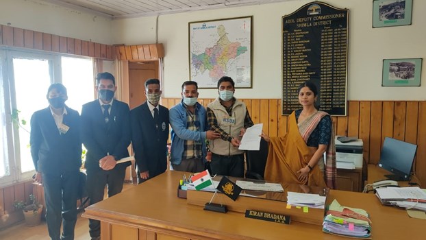 कंगना के खिलाफ हिमाचल NSUI ने खोला मोर्चा,पद्मश्री वापस लेने और देश द्रोह का मुकदमा दर्ज की उठी मांग