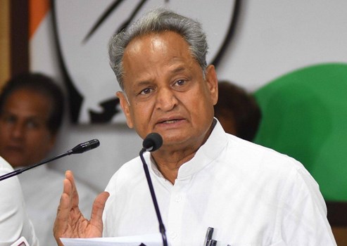 राजस्थान: कैबिनेट फेरबदल से पहले अशोक गहलोत कैबिनेट मंत्रियों ने दिया इस्तीफा