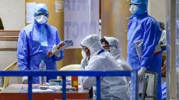 कोरोना के नए वेरिएंट के चलते दक्षिण अफ्रीका से आने वालों को मुंबई में किया जाएगा क्वारंटाइन