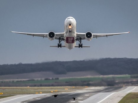 Corona के नए वेरिएंट Omicron के चलते Modi सरकार ने जारी की ट्रैवल एडवाइजरी