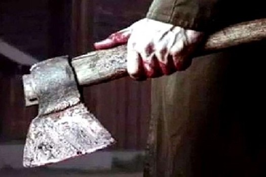 हरियाणा: पति ने पत्नी पर कुल्हाड़ी से सिर और पैर में हमला कर हुआ फरार, जानें वजह 