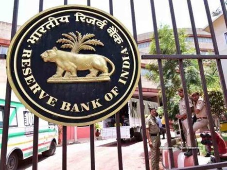 RBI का 3 बैंकों पर बड़ा एक्शन, लगया 30 लाख रुपए से ज्यादा का जुर्माना