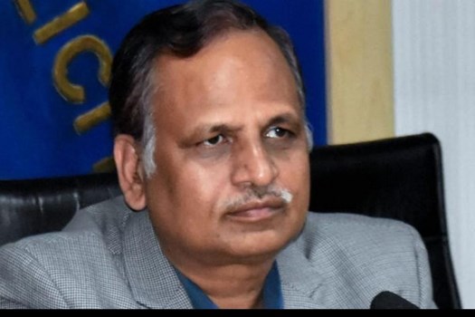 दिल्ली में लगेगा एक और कर्फ्यू, स्वास्थ्य मंत्री सत्येंद्र जैन ने किया 'अलर्ट'