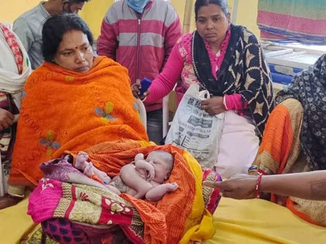 बिहार में चार हाथ-चार पैर के साथ जन्मा अद्भुत बच्चा, लोगों ने बताया ईश्वर का अवतार