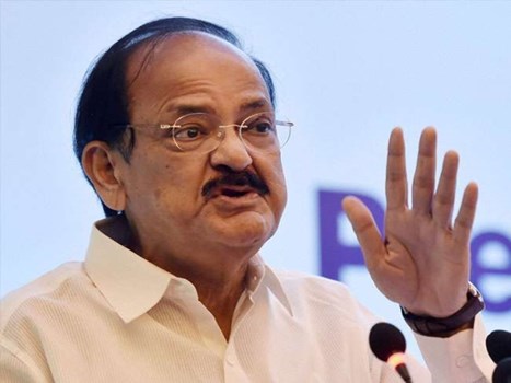 उपराष्ट्रपति वेंकैया नायडू हुए कोरोना पॉजिटिव, एक सप्ताह के लिए खुद को किया आइसोलेट 