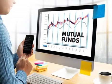 Mutual Fund के बैलेंस्ड एडवॉन्टेज फंड में क्यों निवेशकों को मिल रहा इतना लाभ, जानें कारण