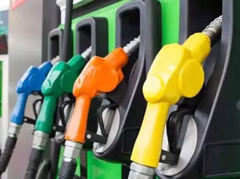 Russia-Ukraine War: भारत में पेट्रोल-डीजल के दाम 15 रुपये तक बढ़ेंगे ! गैस भी होगी महंगी