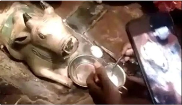 कानपुर के कई जिलों में फैली नंदी के दूध पीने की अफवाह, मंदिरों में उमड़ी भक्तों की भीड़